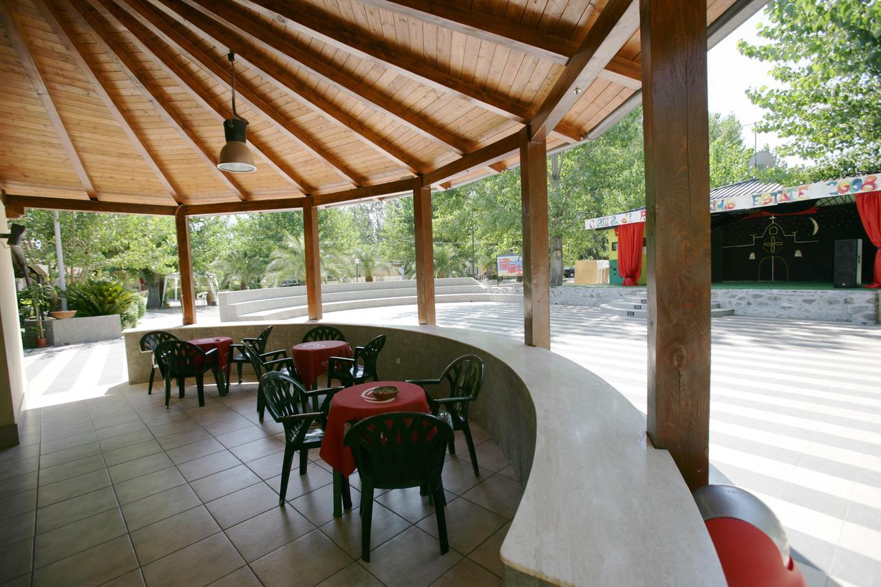 Marina Di Rossano Village Club Extérieur photo